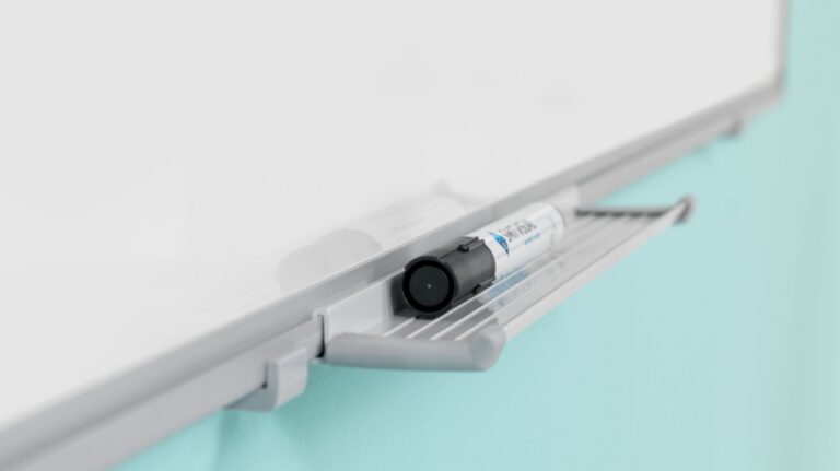 11103.xxx_Whiteboard enamel steel_softline_detail_5_MR